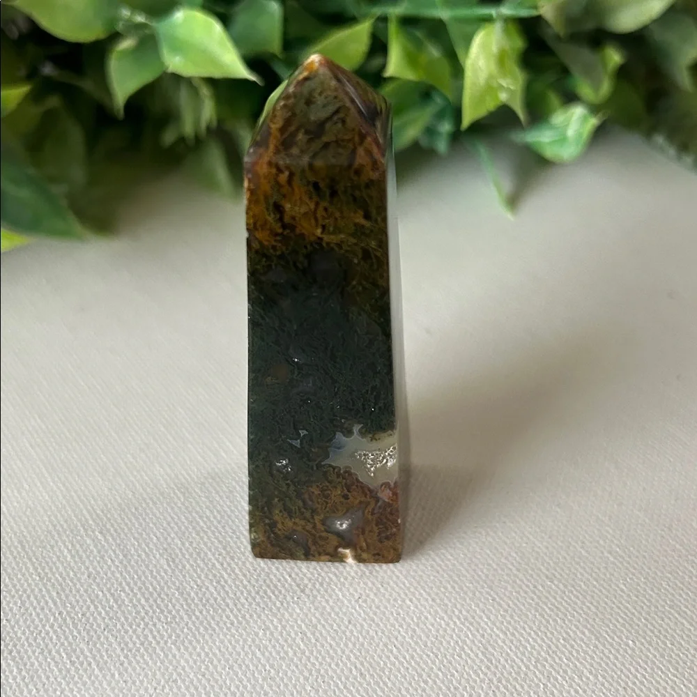 💎 Moss Agate Crystal Tower (B)